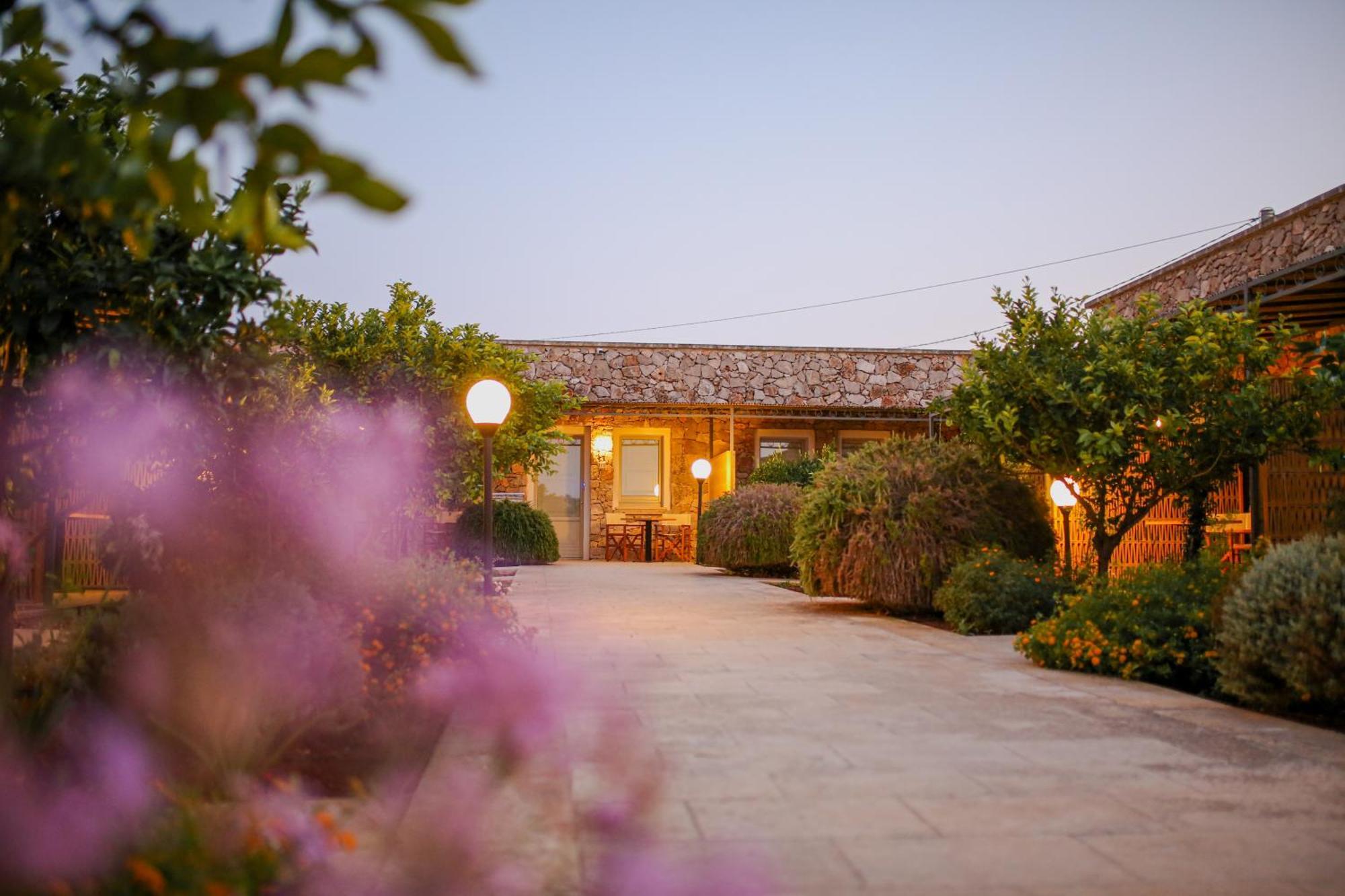 Volito Rural Experience Hotel Patù Kültér fotó