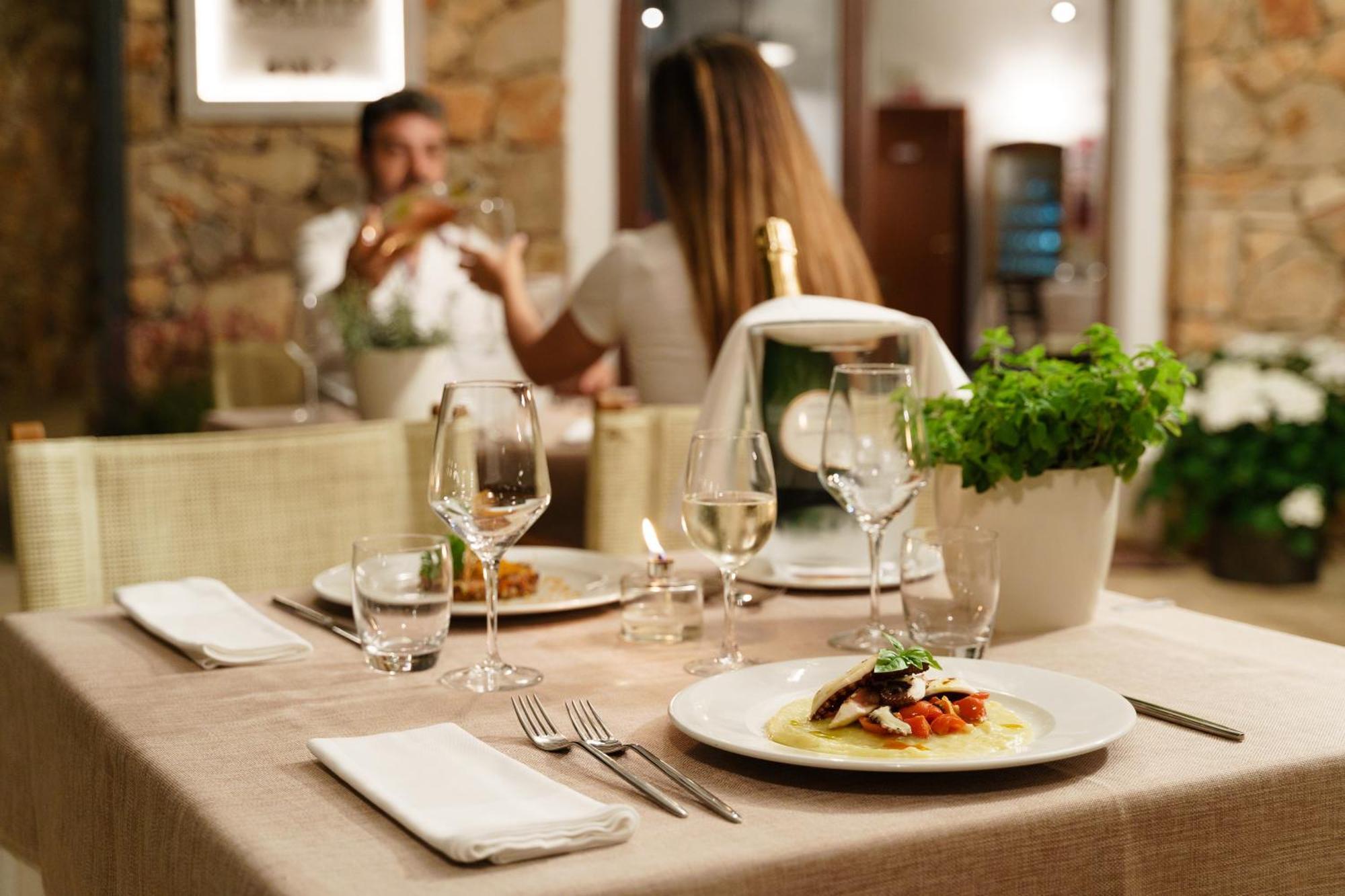 Volito Rural Experience Hotel Patù Kültér fotó